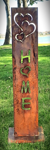 Schild Home O= Herzen mit Herzen