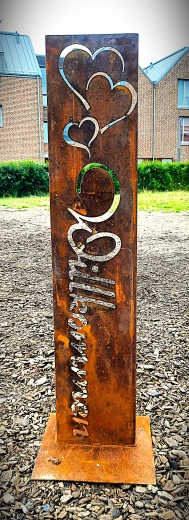 Schild Dreier Herz Willkommen -geschwungen-