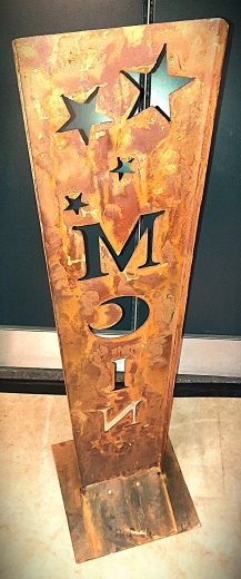 Schild Moin O= Mond mit Sternen