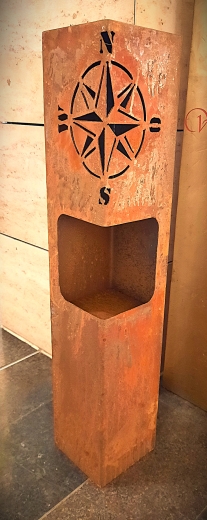 Säule Windrose, Öffnung