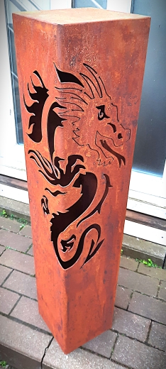 Säule Drache