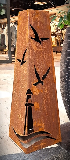 Pyramide Leuchtturm, Möwen