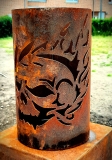 Windlicht Totenkopf in Flammen