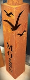Säule Moin I= Leuchtturm, Möwen