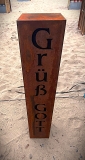 Säule Grüß Gott