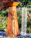 Pyramide Welcome Home